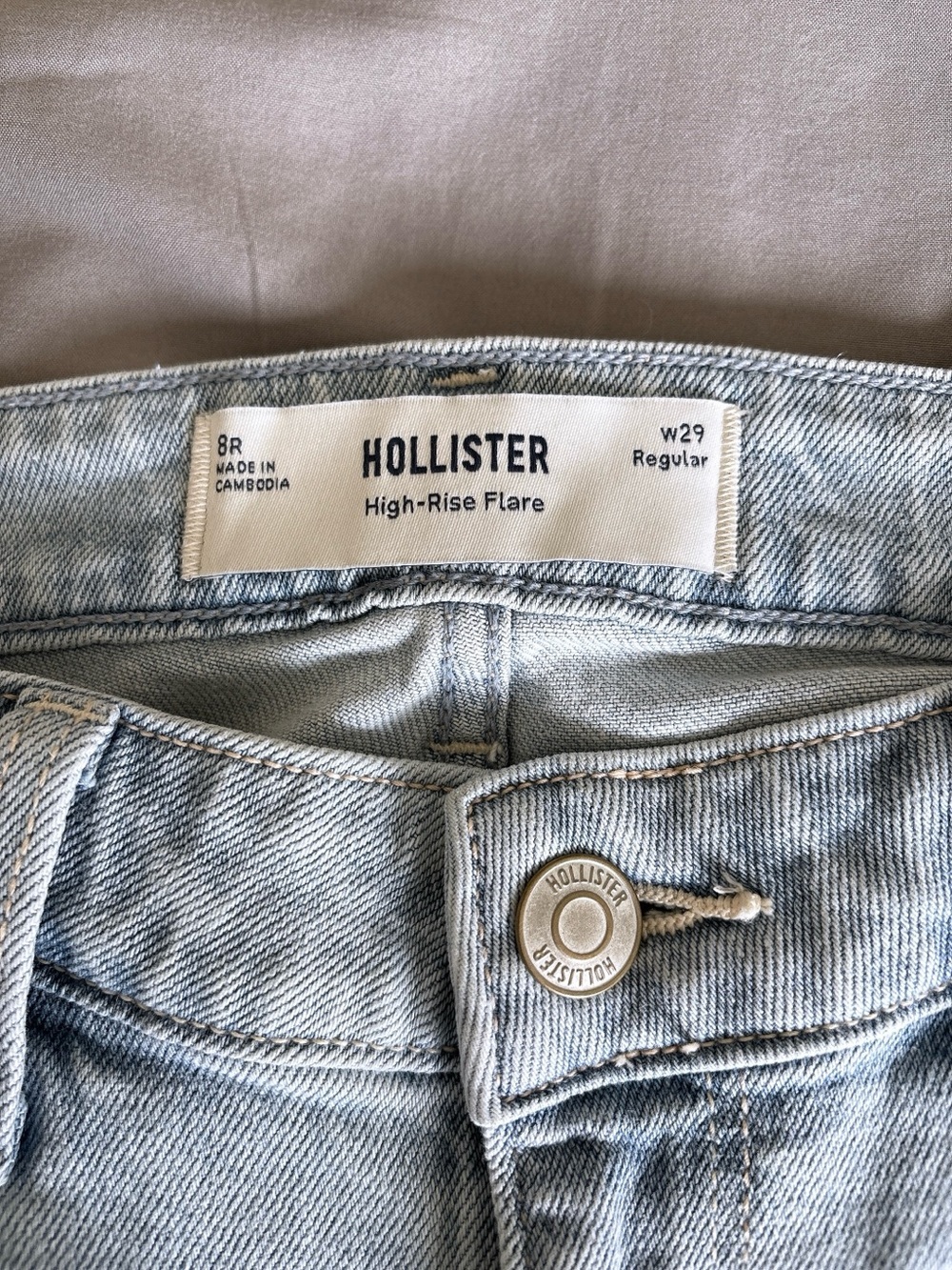 NWT Hollister High Rise Flare Jeans Women’s 8R W29 Light Wash Stretch - Picture 6 of 13